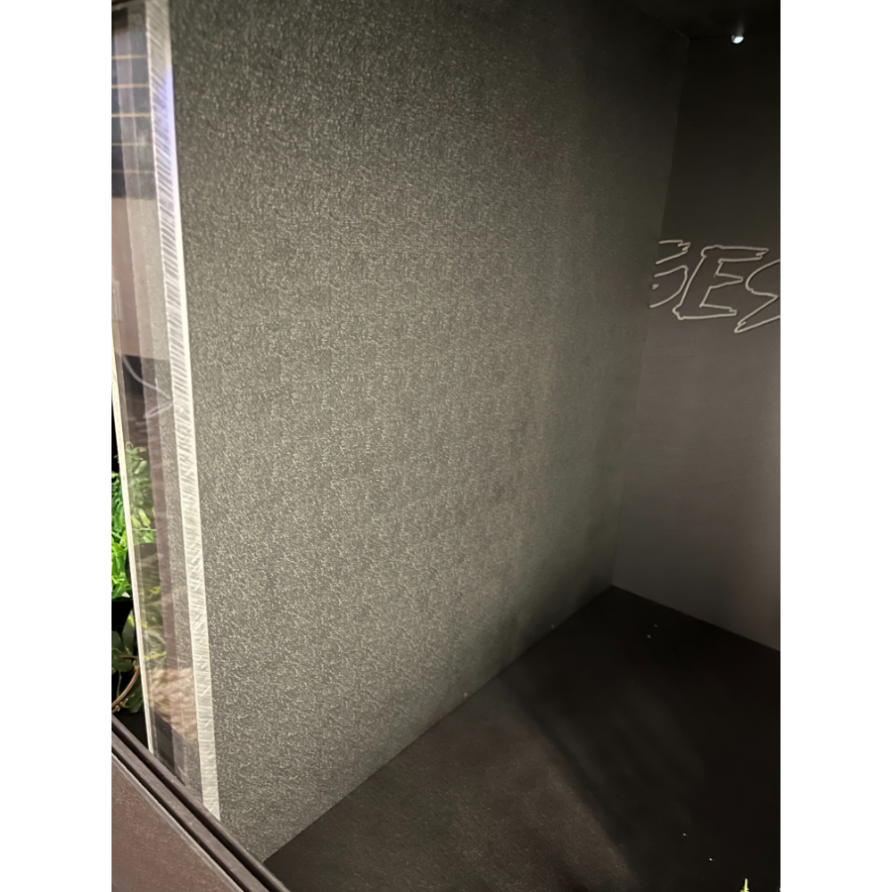 X22 White Divider